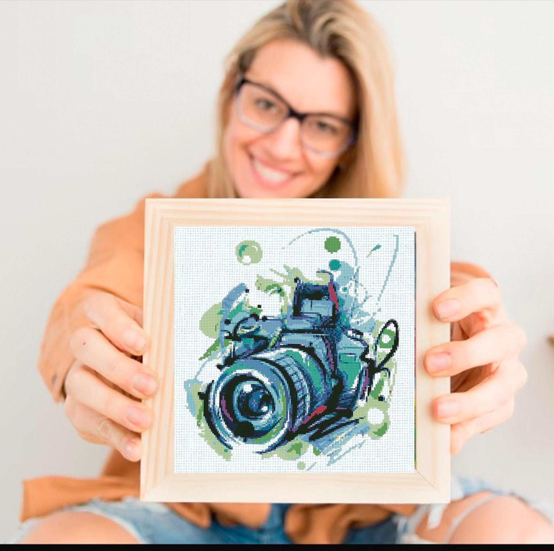 Camera Cross Stitch Pattern PDF, Photography Embroidery Design, Photographer Gift Cross Stitch, Vintage Camera Decor, Instant Download pdf - NuttyHappyHobby