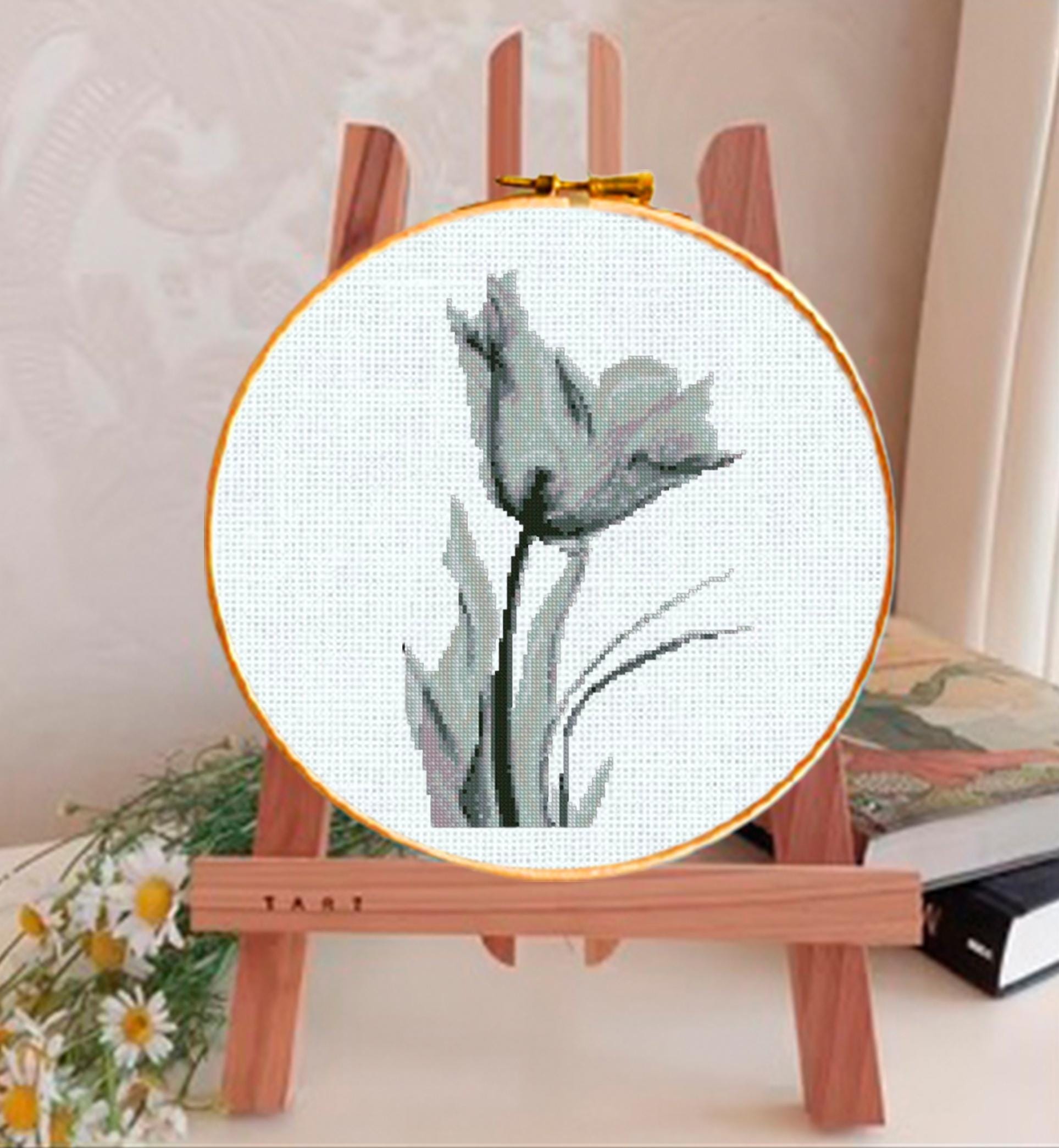 Minimalist Tulip Cross Stitch Pattern PDF, Monochrome Floral Embroidery Chart, Modern Botanical Hoop Decor, Scandinavian Neutral Wall Art - NuttyHappyHobby