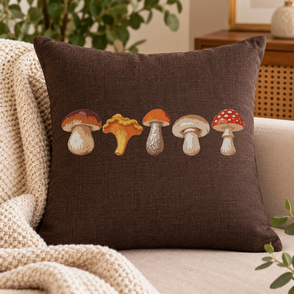 Mushroom Border Machine Embroidery Design, 5 Woodland Mushrooms Row, Fall Chanterelle Porcini Toadstool, PES DST JEF Instant Download - NuttyHappyHobby
